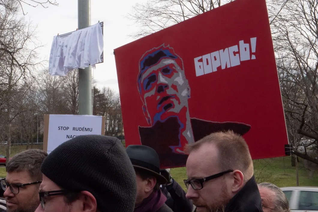 Открытие площади Немцова в Праге. Фото: Зинаида Бурская — специально для «Новой»