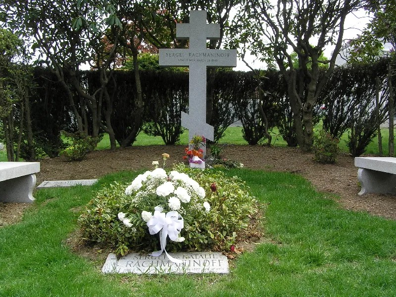 Могила Сергея Рахманинова на кладбище Кенсико. Фото: Wikipedia