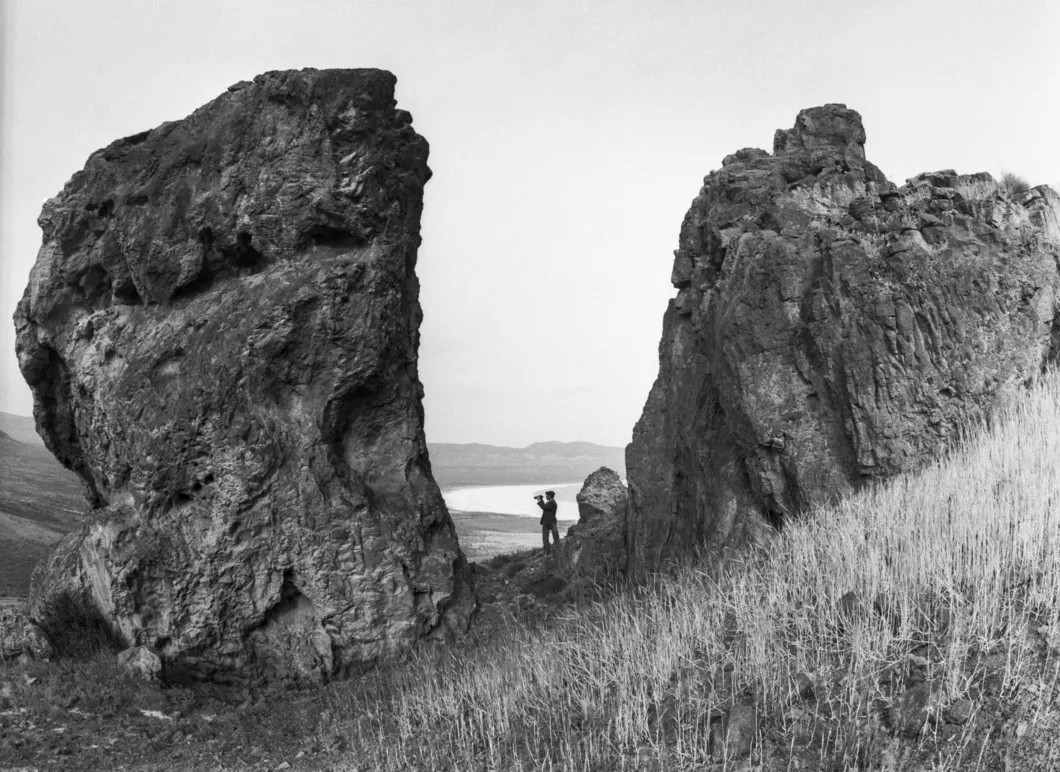 Вид на впадину Ер-Орлан-Дуэ, 1983 год. Фото: С. Розыев / Фотохроника ТАСС