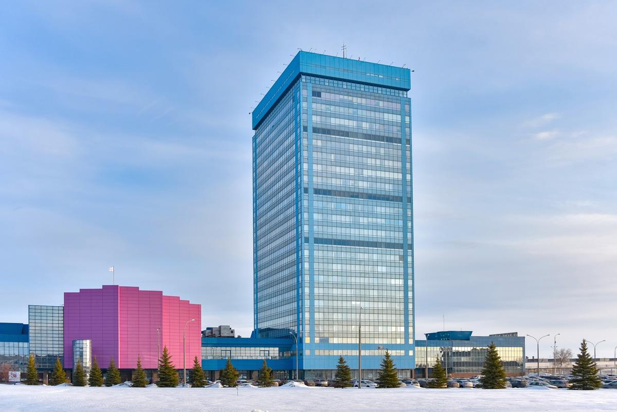 Здание генеральной дирекции «АвтоВАЗа» в Тольятти. Фото: РИА Новости