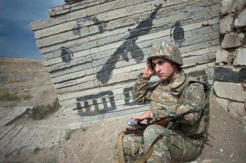 Военнослужащий армии самопровозглашенной Республики Нагорный Карабах, 2015. Фото: РИА Новости