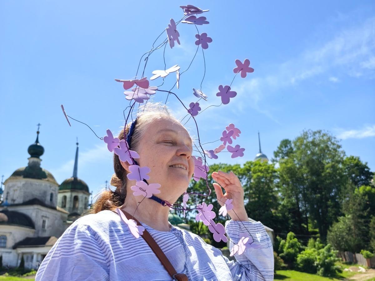 Случайный прохожий тоже стал Цветком. Фото: Алина Проданова
